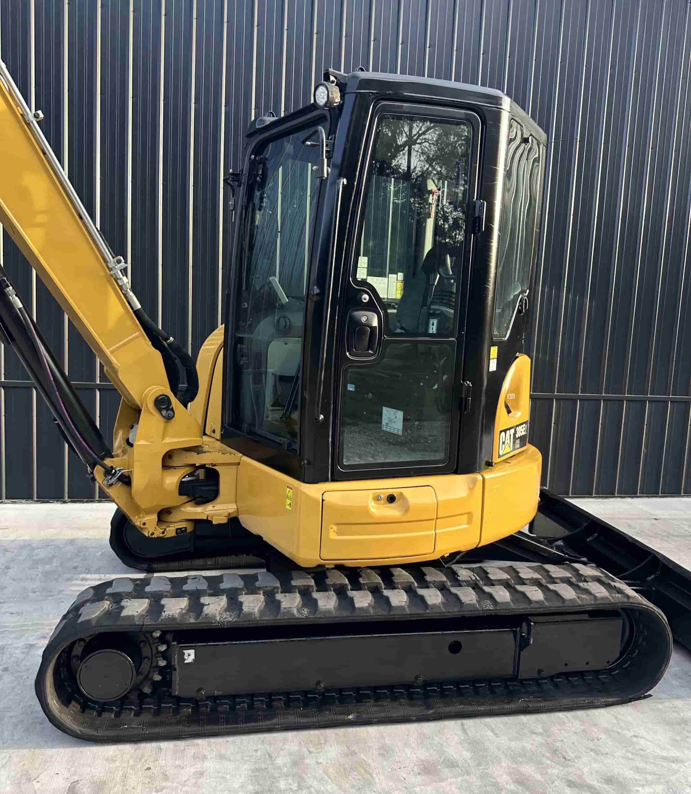 2019 CAT 305E2
